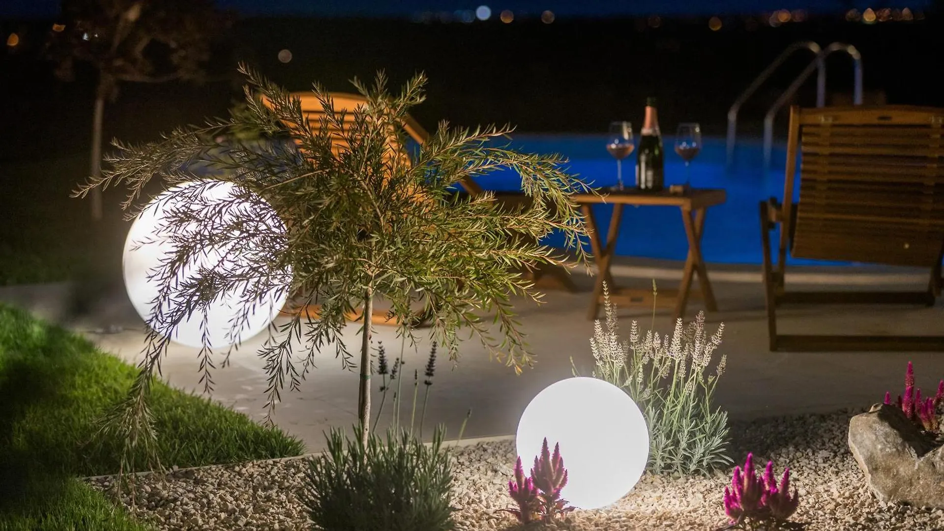 Villa Parona With Private Pool Vilanija